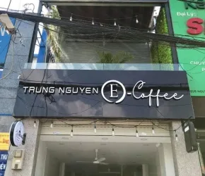 Thi công quán cà phê Trung Nguyên E Coffee 152/1 Nguyễn Ảnh Thủ